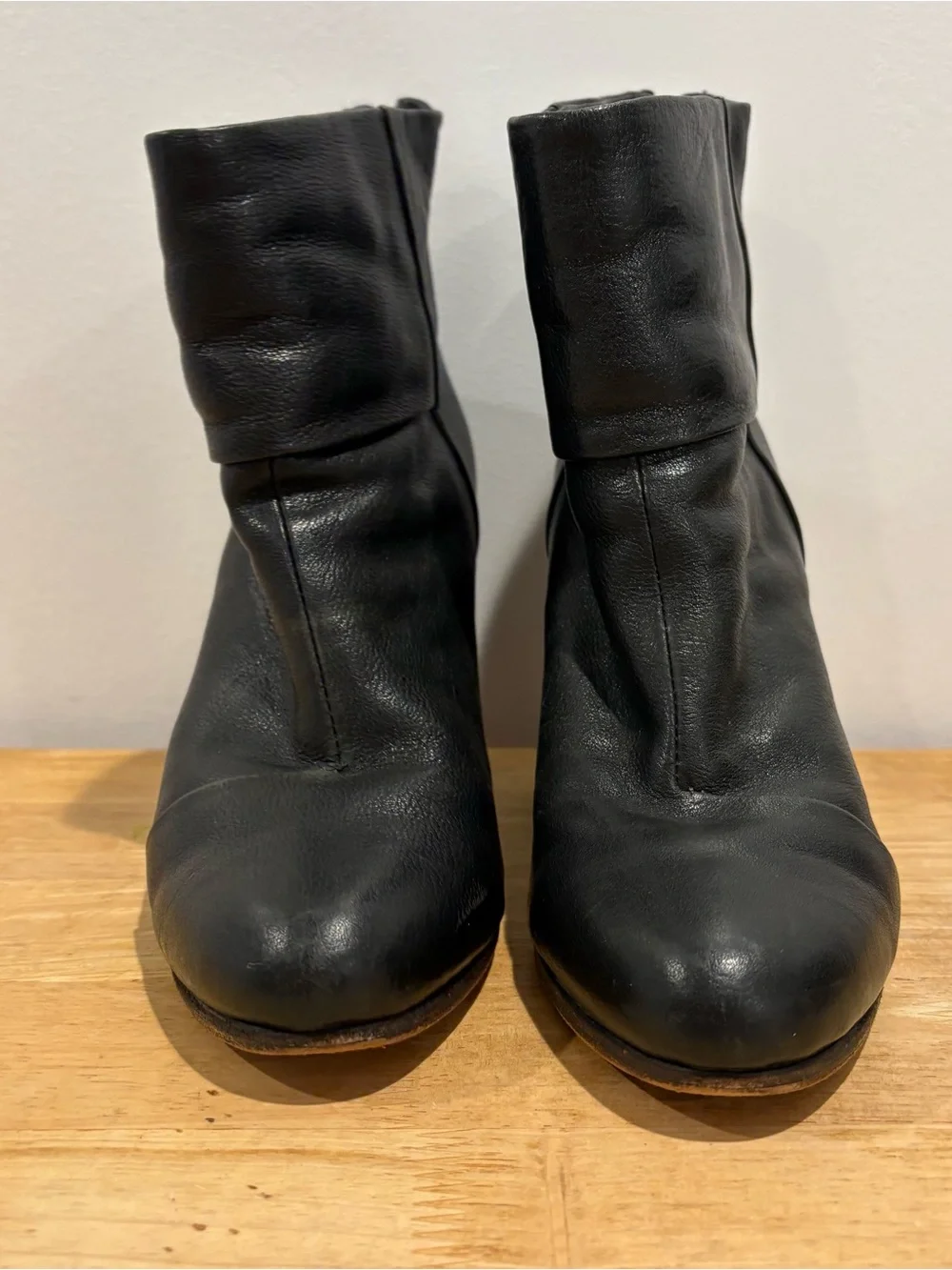 Rag & Bone Newbury Black Leather Ankle Boots with dust bags